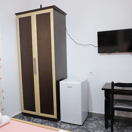 Guest House Marjo Berat Buitenkant foto
