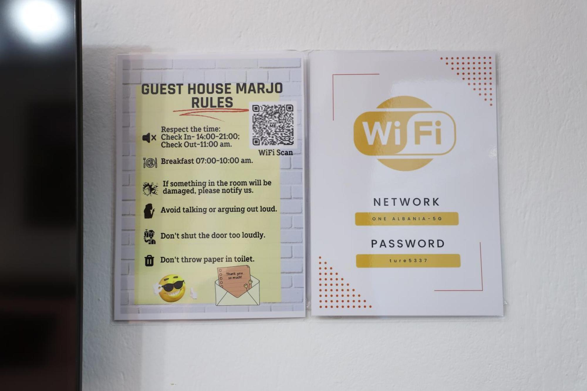 Guest House Marjo Berat Buitenkant foto